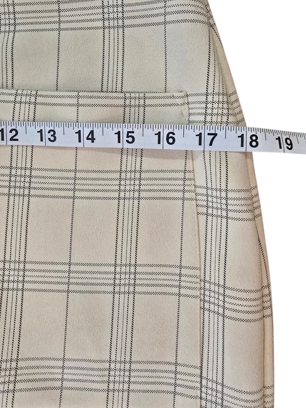 Alice Blue Skirt Size Medium Cream Plaid Front-Zip Pencil Skirt - Picture 6 of 9